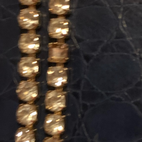 Earrings and Coker/bracelet set - Picture 6 of 8